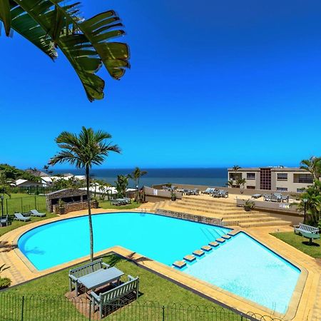 Escape To An Oceanview Vacation Home In Umdloti Beach Bagian luar foto